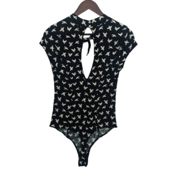 NWOT Intimately Free People Billie Black Thong Bodysuit Bird Print Boho Size M - Picture 8 of 15